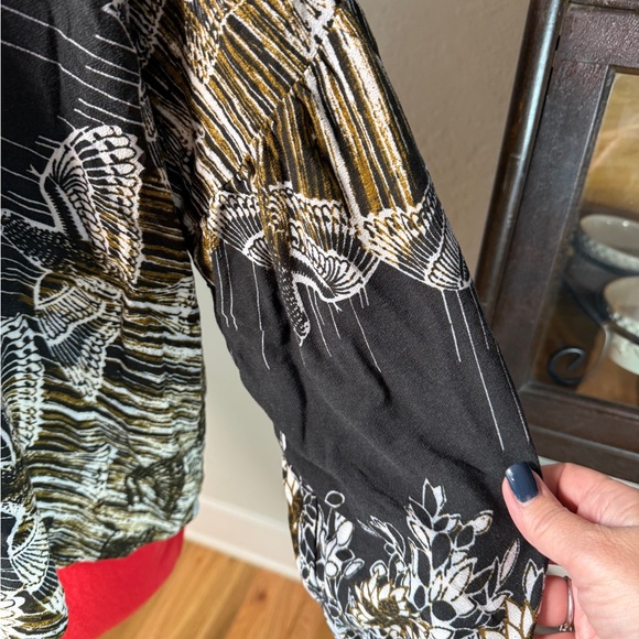 Free People Boho Floral Print Button Front Blouse Black White Gold Size M - Picture 5 of 9